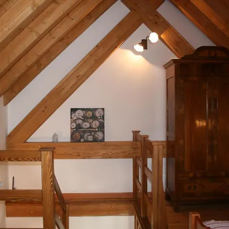Chalet Carnia Zoncolan: Mias Chalet Povolaro